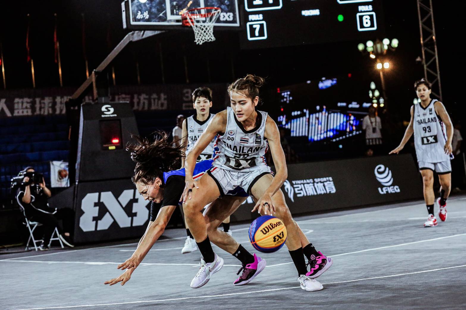Bas 3x3