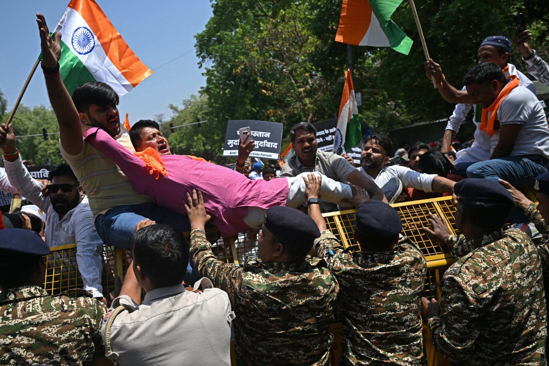 INDIA-KASHMIR-PAKISTAN-UNREST-PROTEST