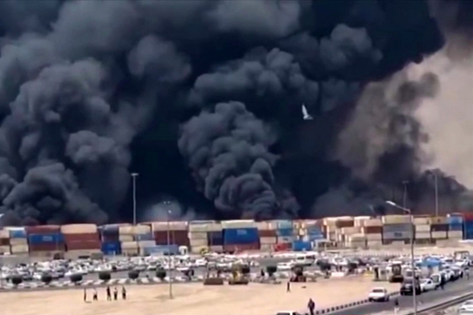 IRAN-PORT-EXPLOSION