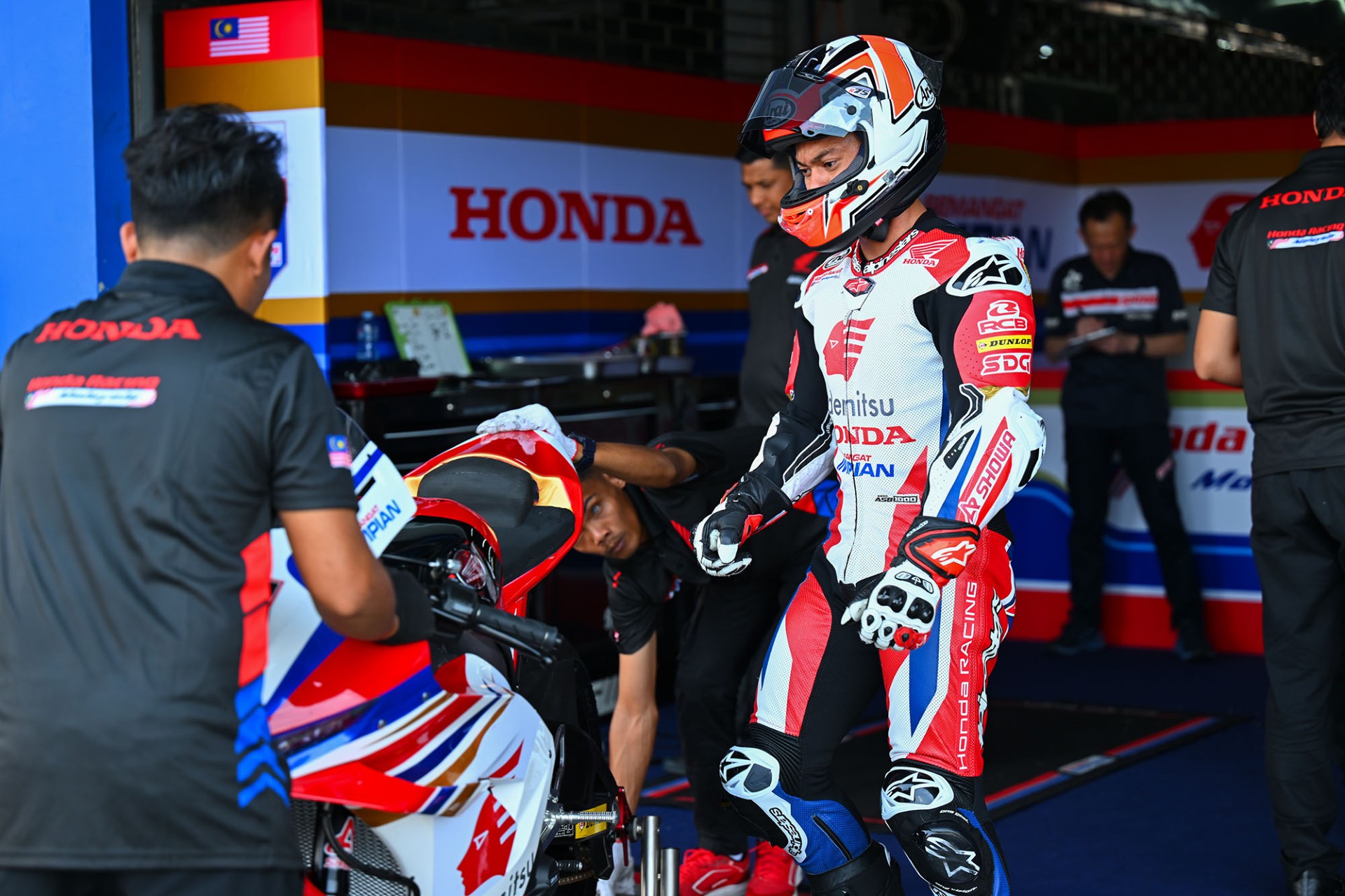 Asia Road Raccing