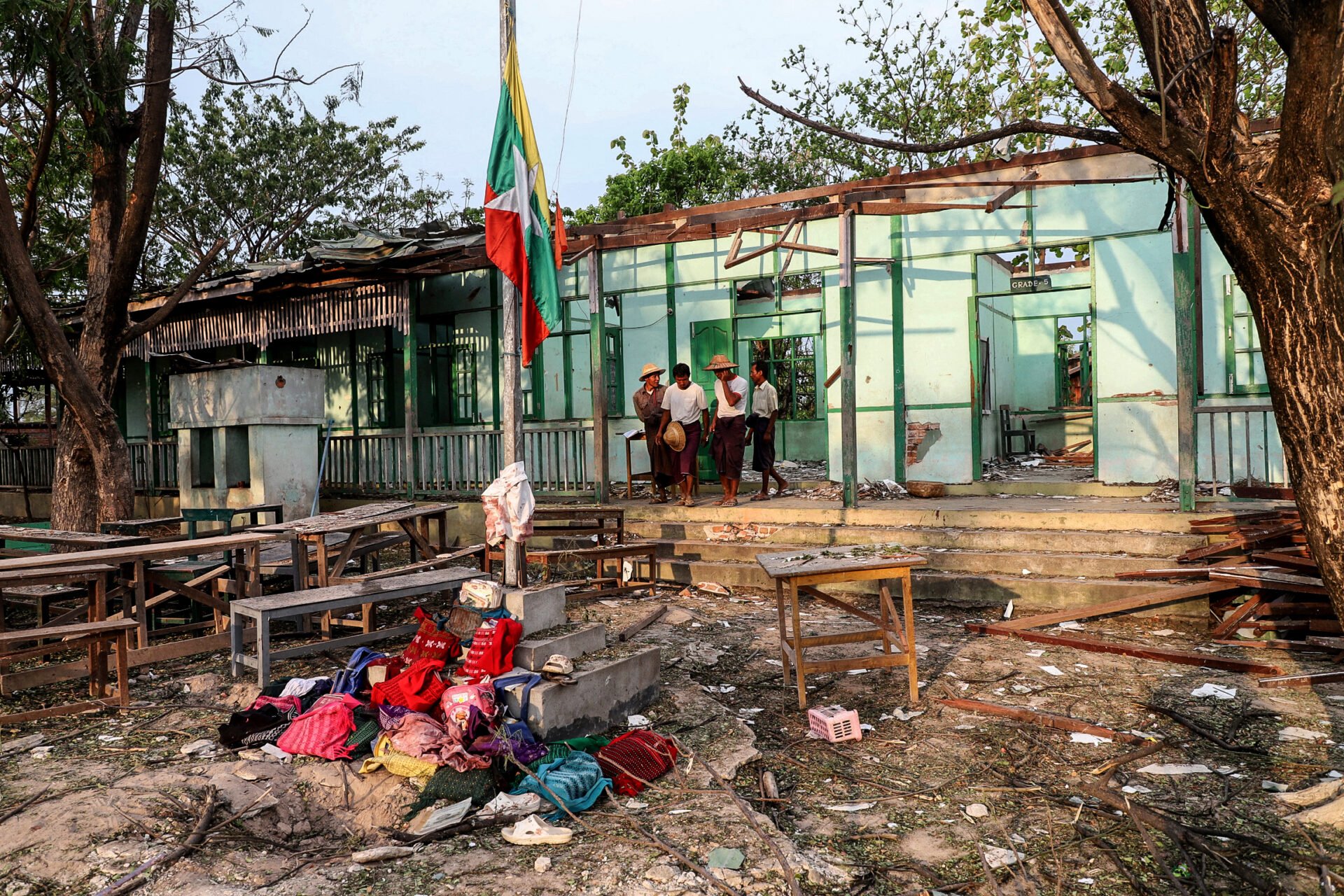 MYANMAR-CONFLICT-SCHOOL