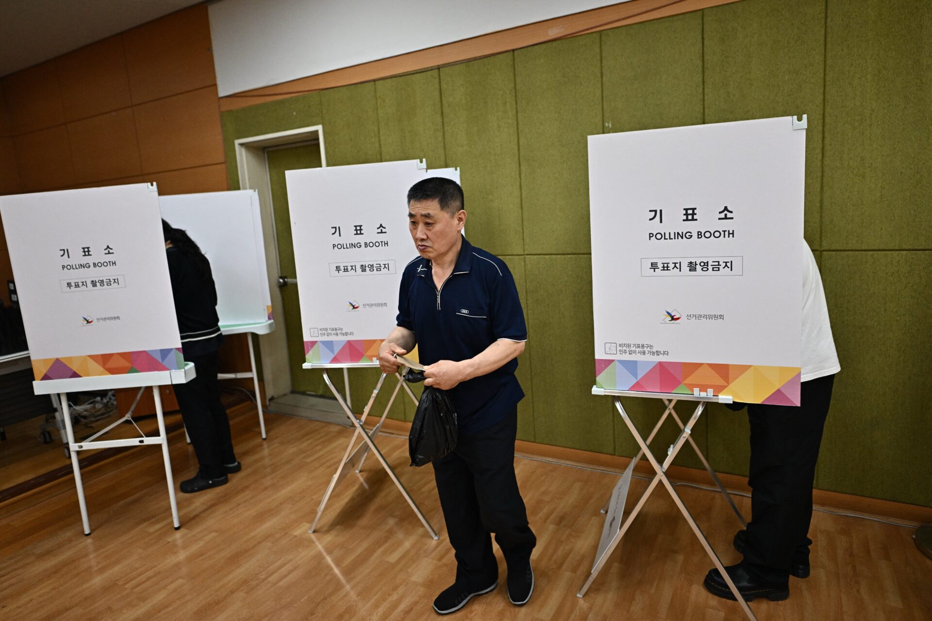 SKOREA-POLITICS-VOTE