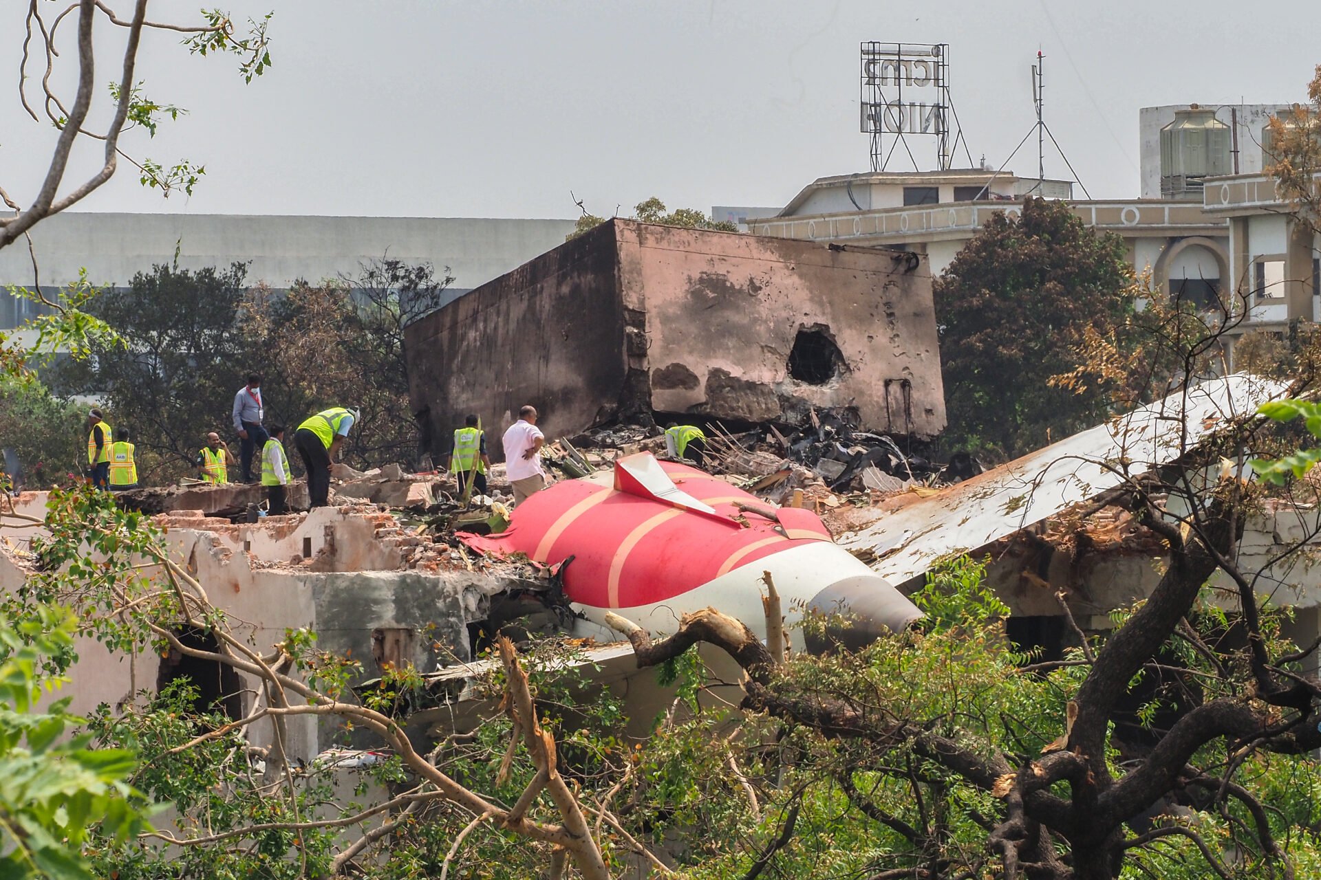 INDIA-AVIATION-CRASH