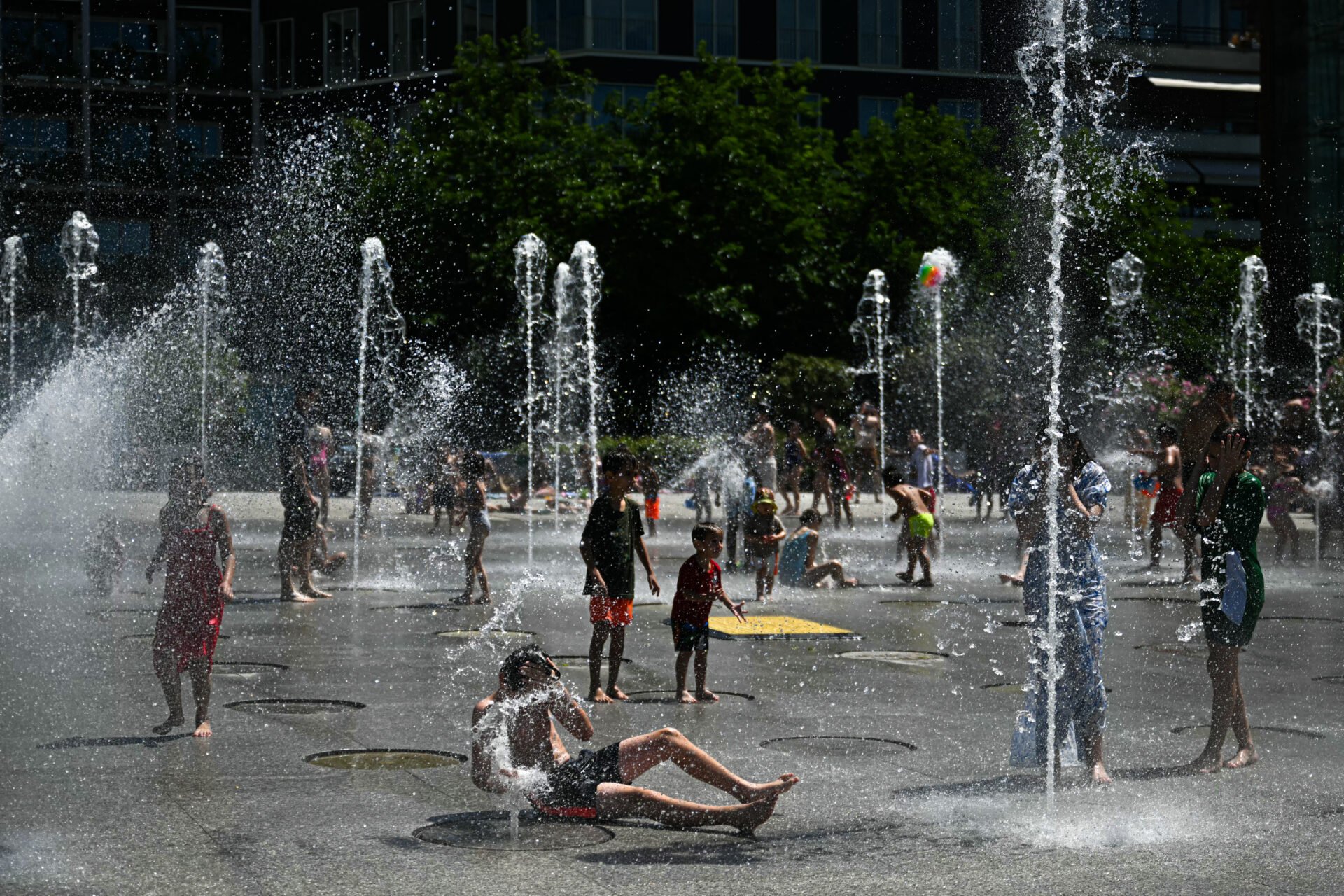 FRANCE-CLIMATE-ENVIRONMENT-HEATWAVE