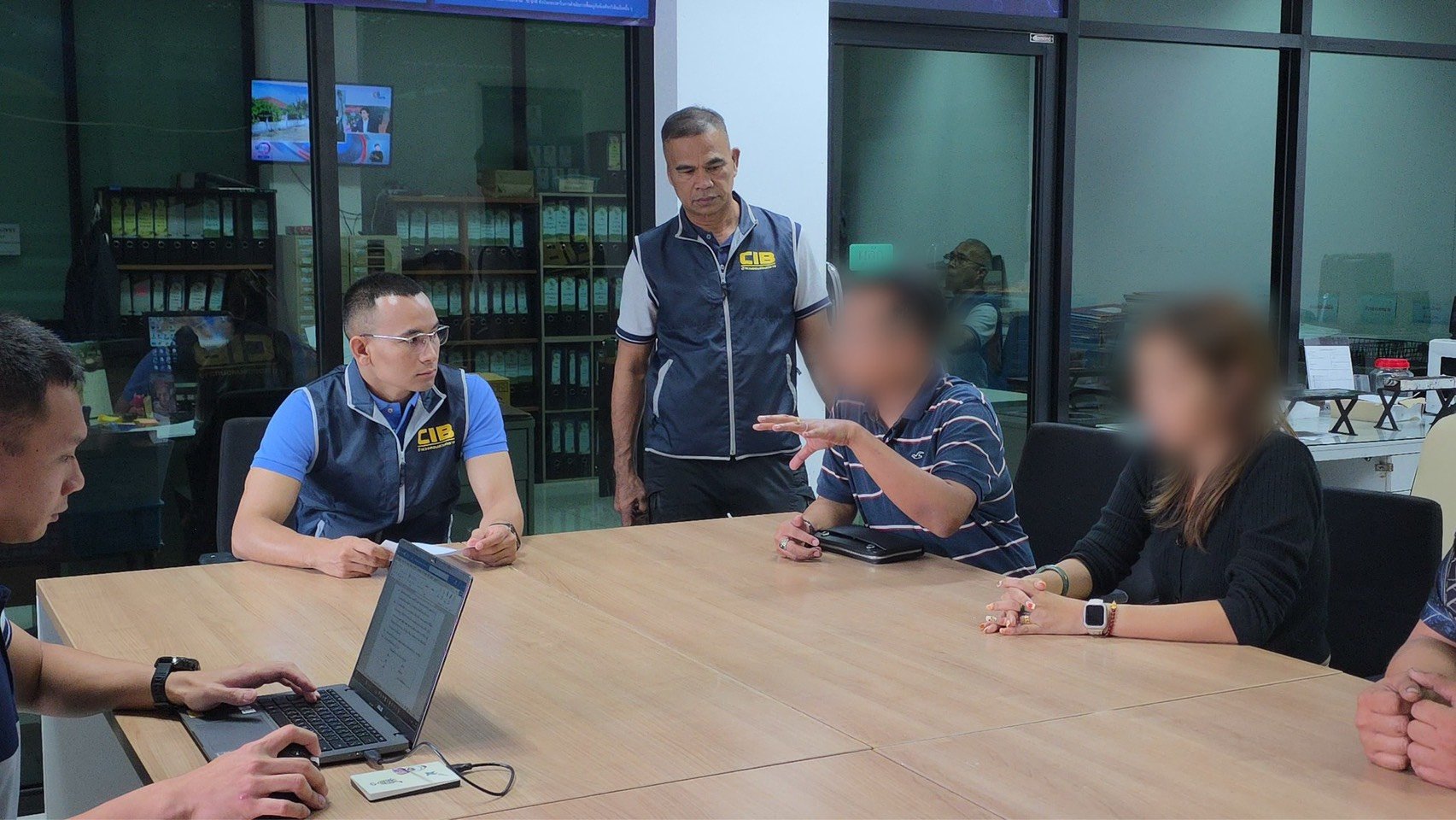 รวบแก๊ง ‘ป่วยทิพย์’ ปลอมใบรับรองแพทย์ หลอกเคลมเงินประกัน