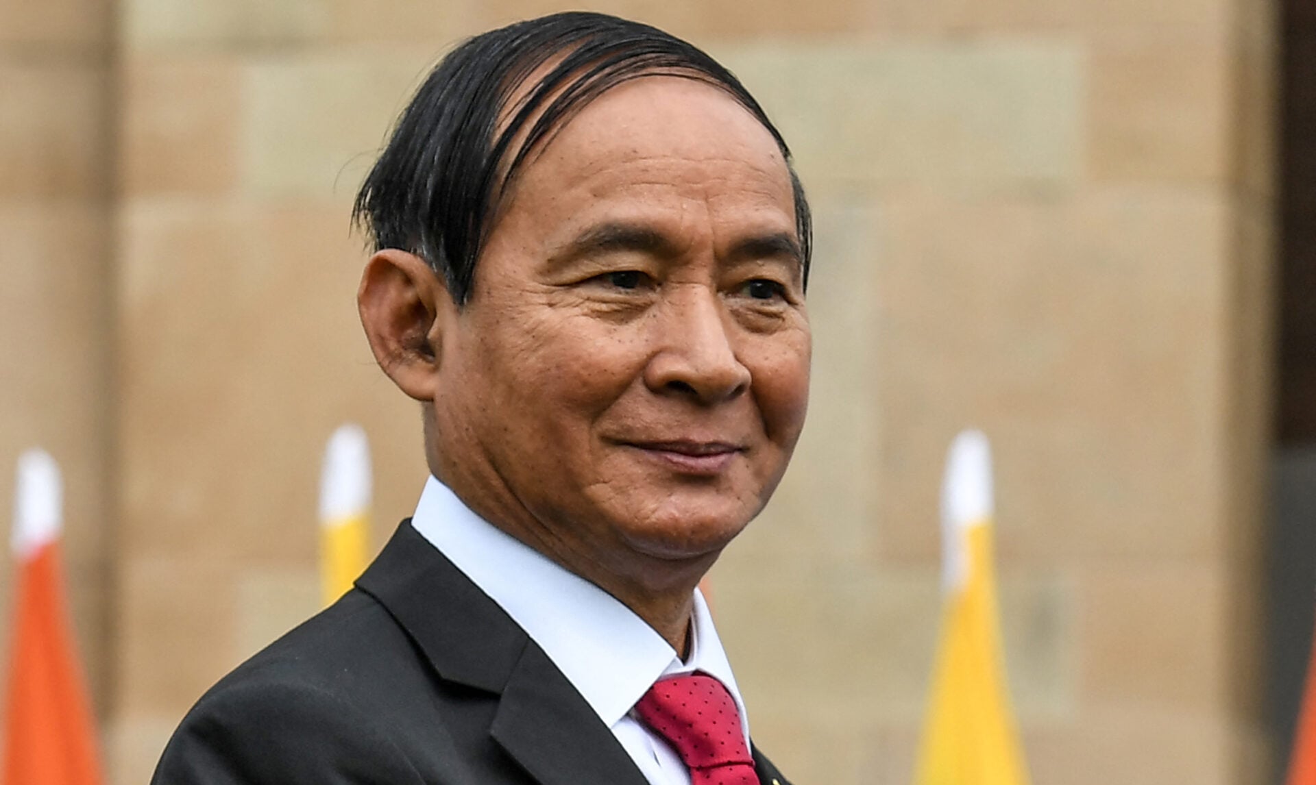 อดีตประธานาธิบดีเมียนมาร์ถูกปล่อยตัวหลังได้รับการอภัยโทษ