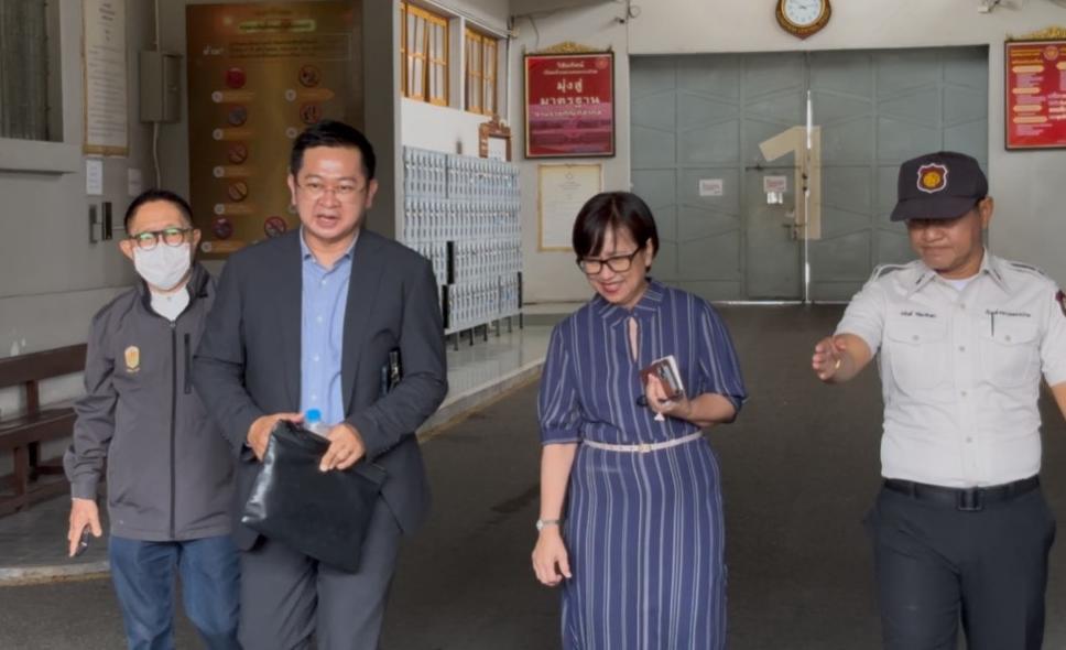 ‘ทักษิณ’ ลุ้น 29 เม.ย. ราชทัณฑ์ไฟเขียวพ้นคุก 11 พ.ค. พักโทษจันทร์ส่องหล้า