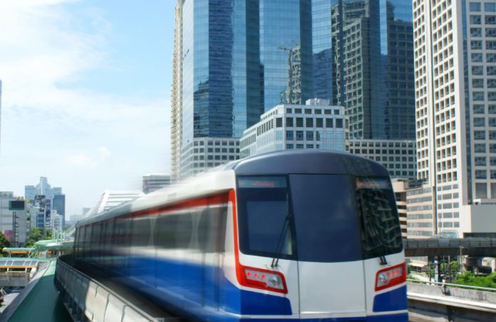 ใกล้รถไฟฟ้า