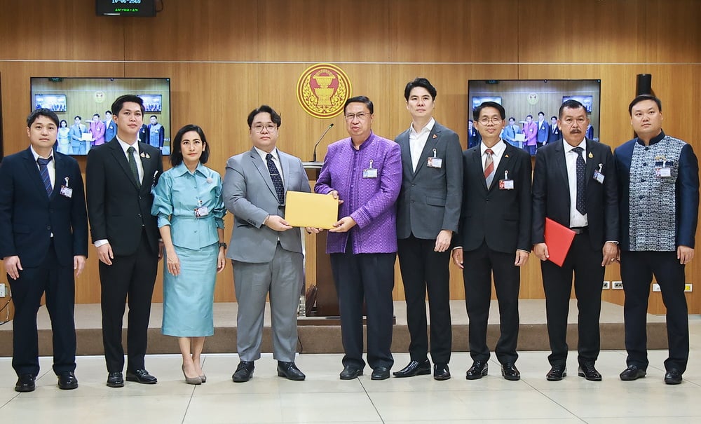 กมธ.ดีอี รับเรื่องสอบ ‘ก.สาธารณสุข’ ปมข้อมูลประชาช