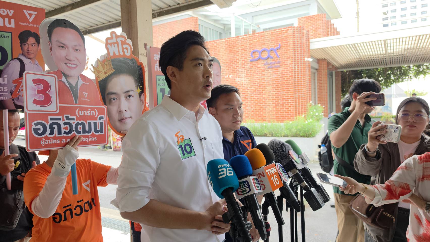 ‘ดร.โจ’ ได้ทีขย่มชัชชาติลั่นระบบอากง! ‘หัวไม่ส่าย หางก็ไม่กร