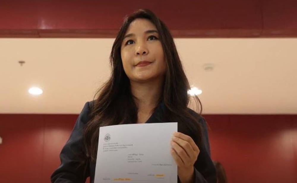 ‘ศิริกัญญา’ ยื่นผู้ตรวจการฯ สอบรัฐบาลถังแตก ใช้เงินกู้แก้วิก