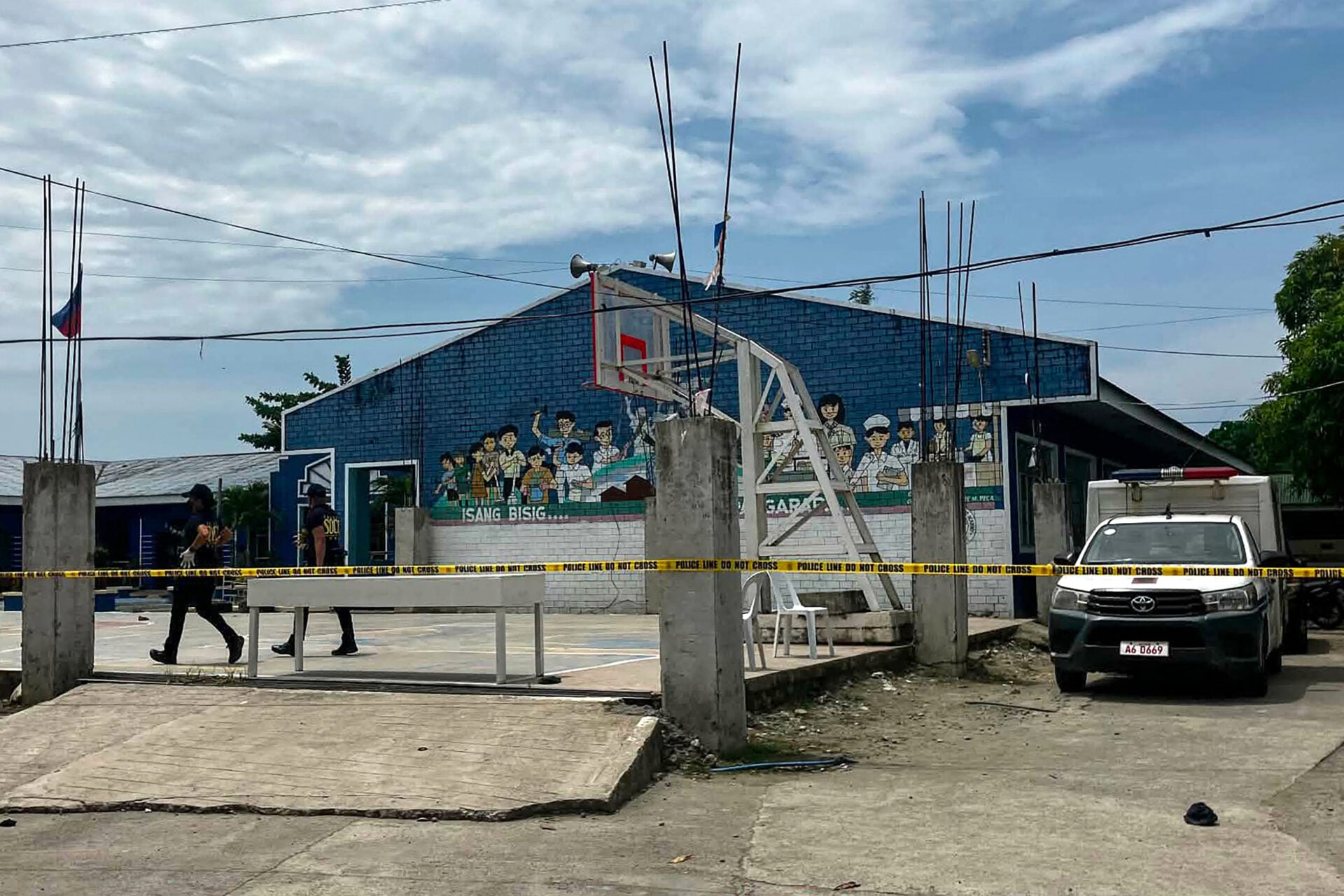 PHILIPPINES-SHOOTING-SCHOOL-CRIME