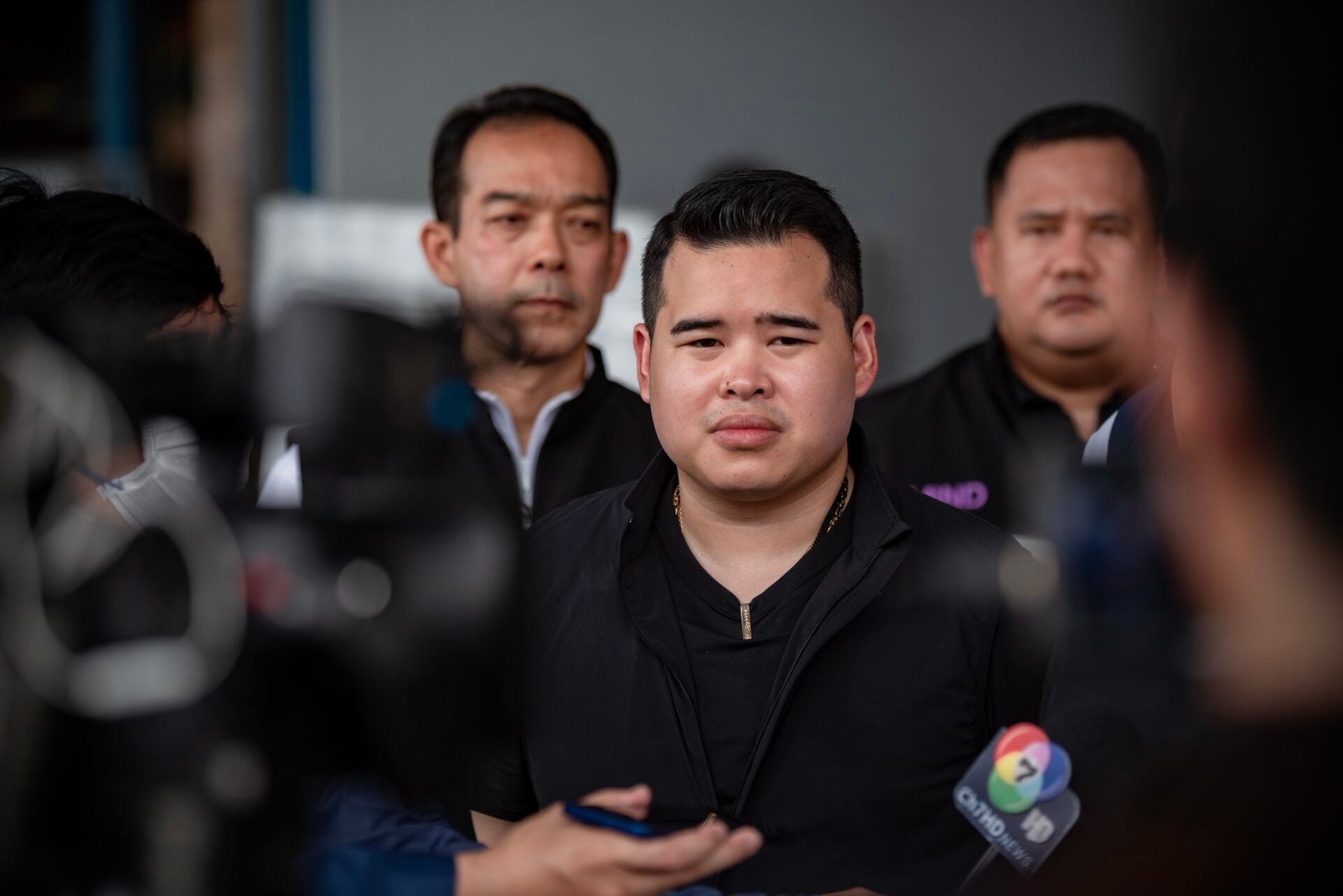 ‘พีรวัส’ จี้นายกฯ แจงปลดล็อก ‘ซิน เคอ หยวน’ ถามใคร