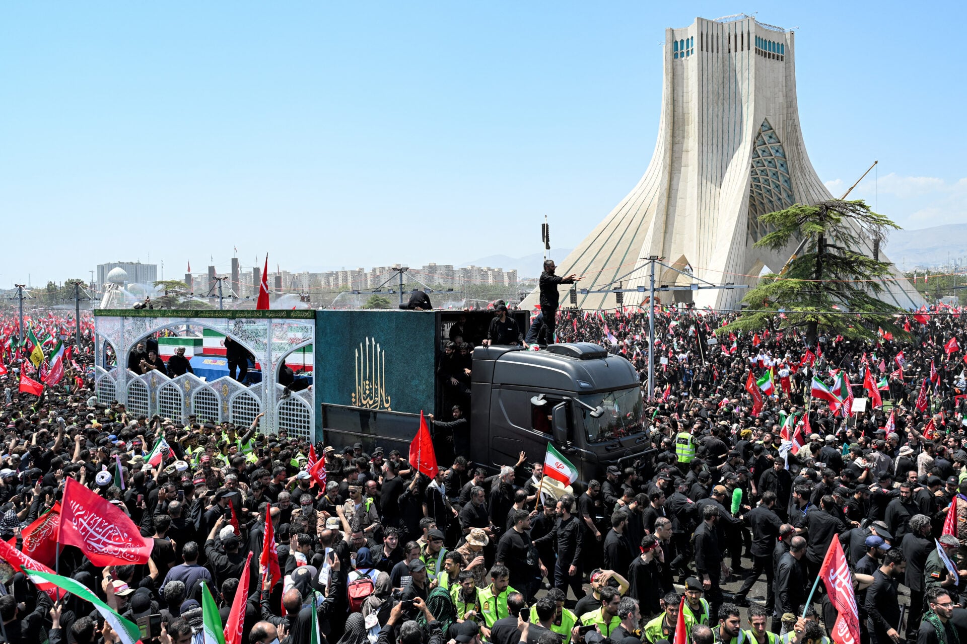 IRAN-US-ISRAEL-WAR-FUNERAL