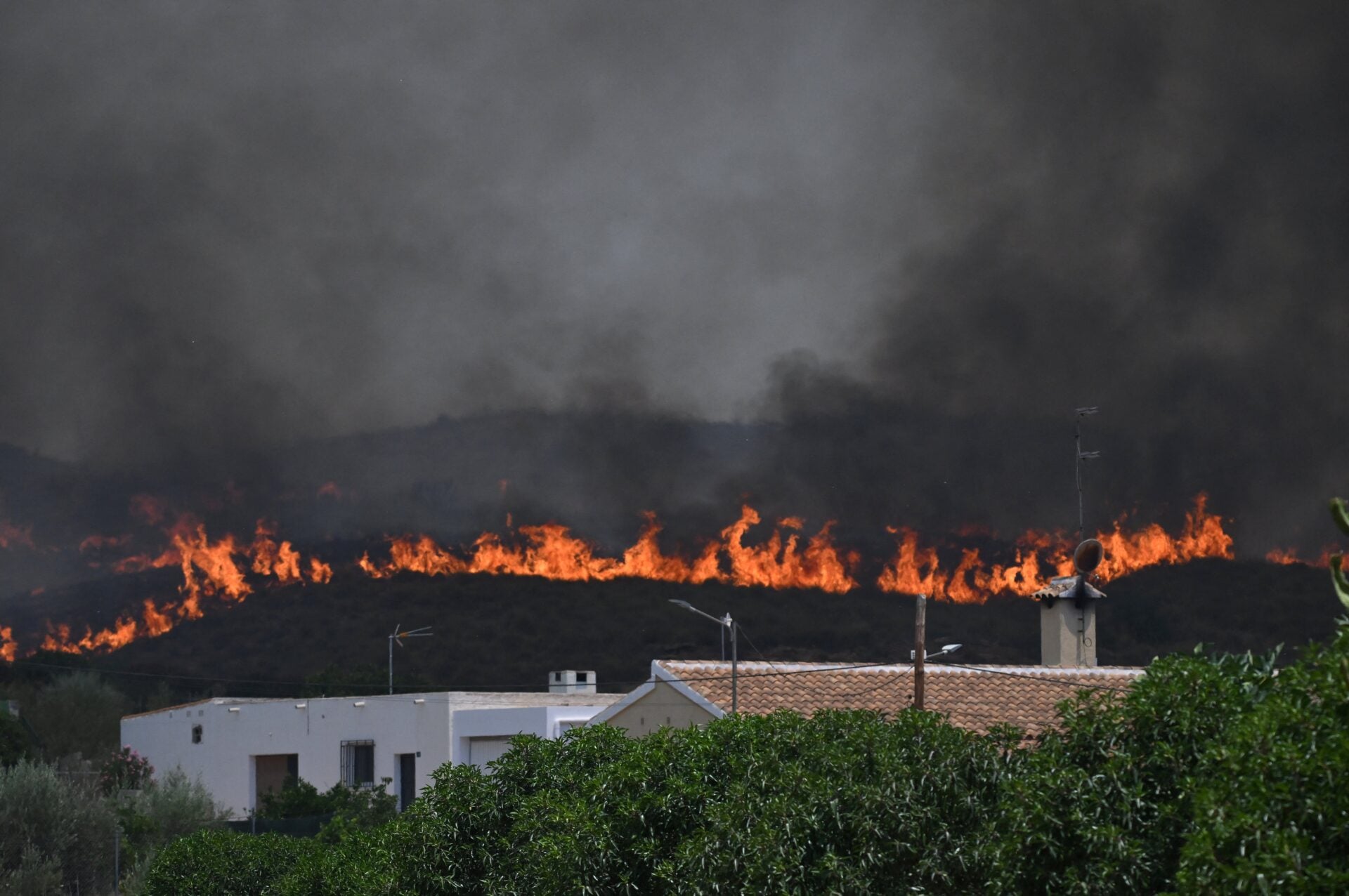 SPAIN-FIRE-EMERGENCY