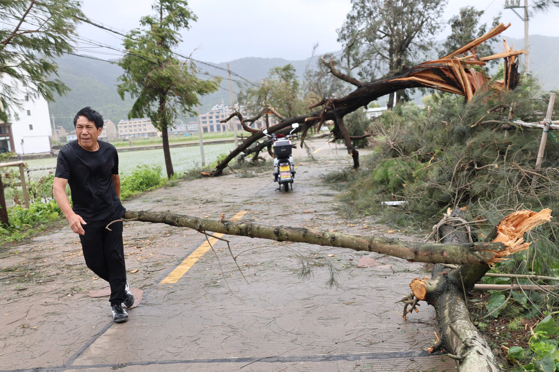 CHINA-WEATHER-TYPHOON