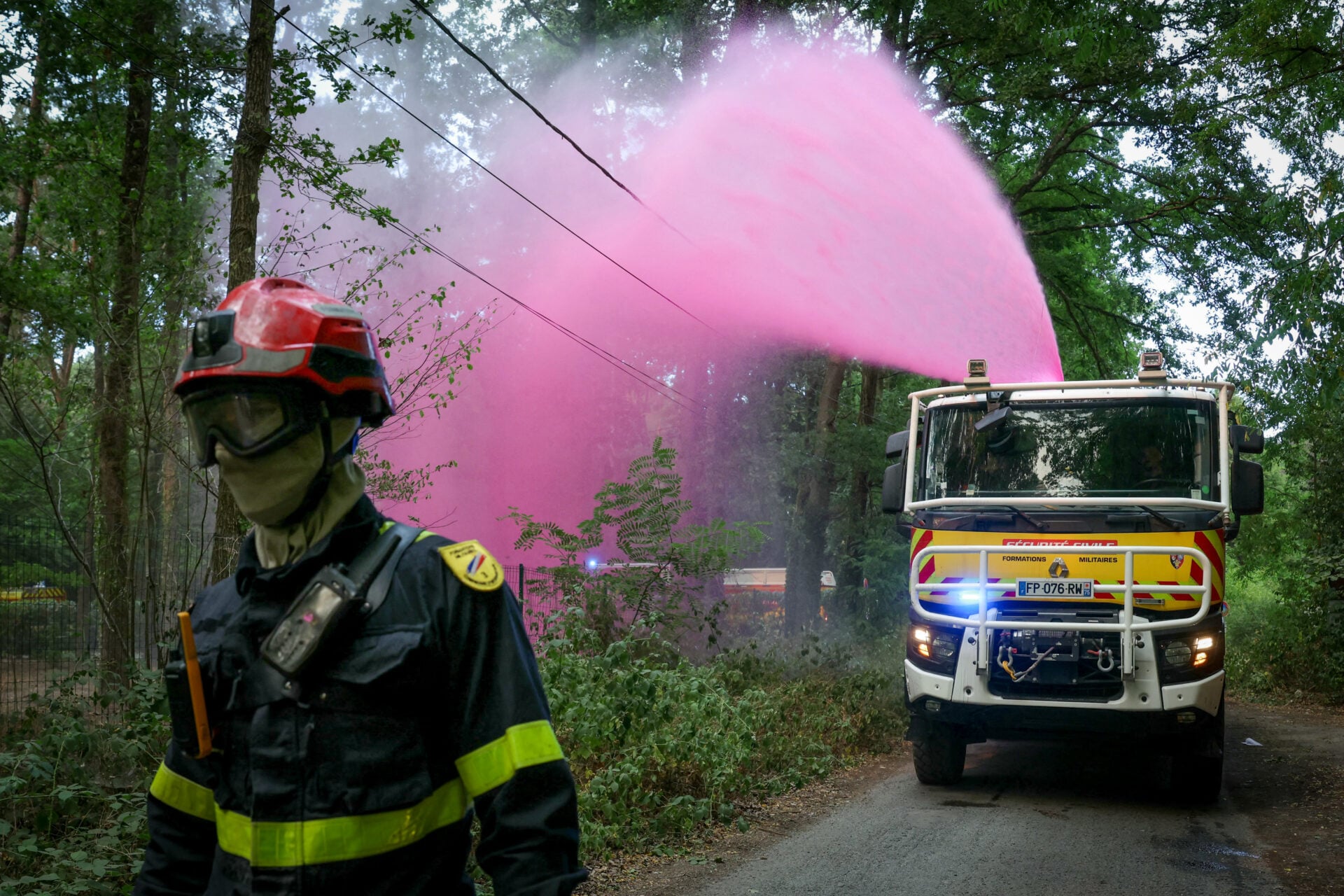 FRANCE-FIRE-WEATHER-CLIMATE-FOREST