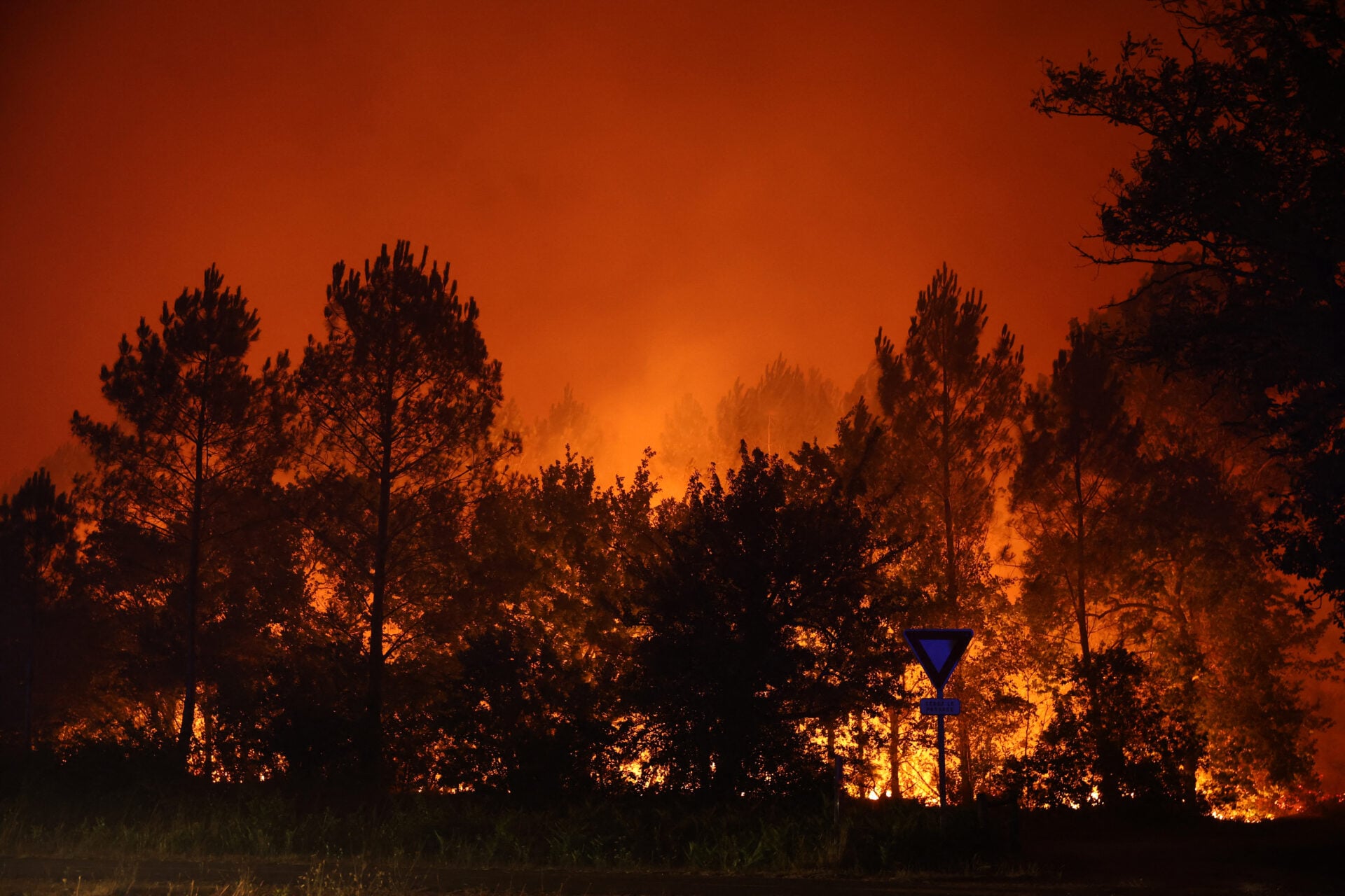 FRANCE-WILDFIRE-ENVIRONMENT