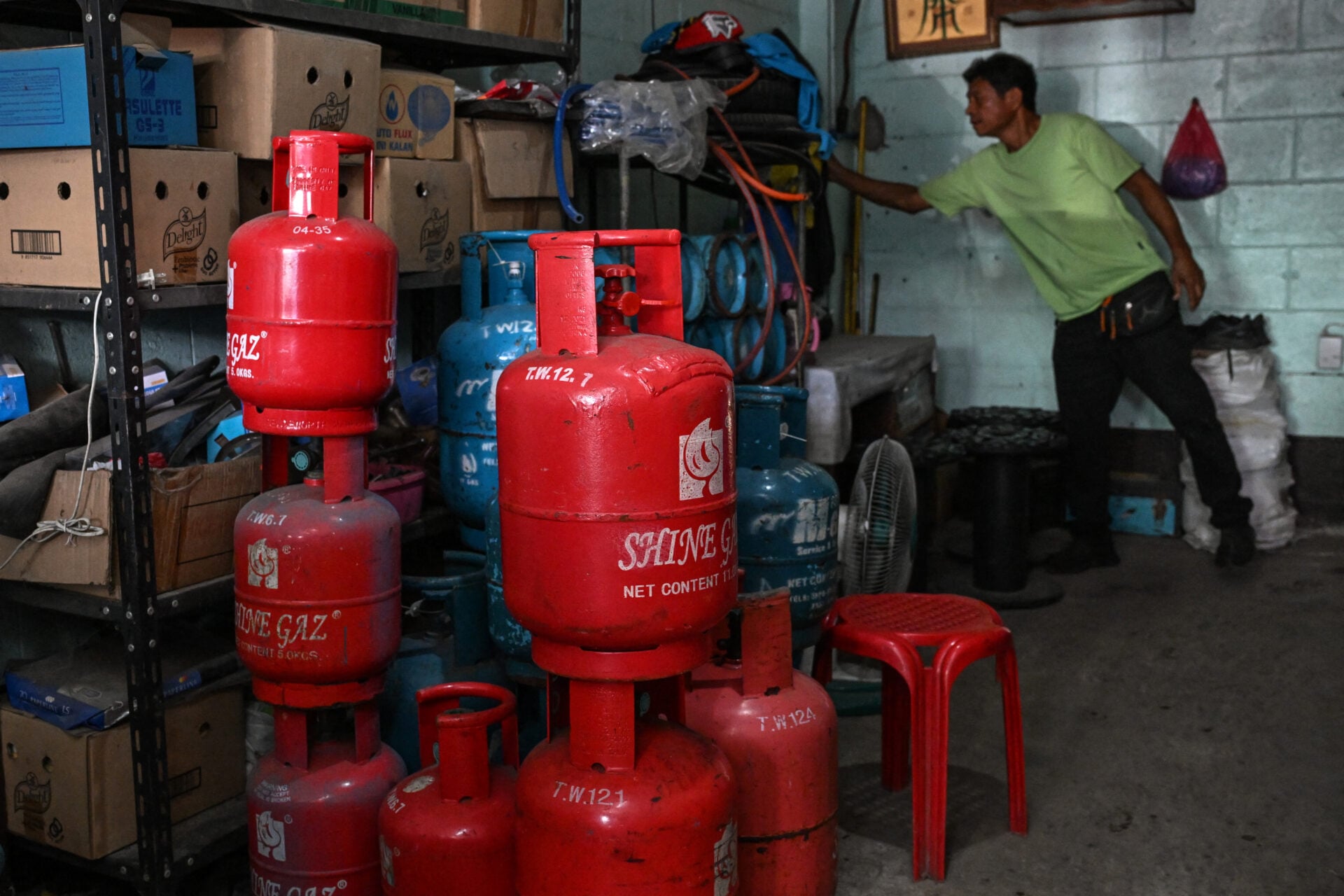 PHILIPPINES-MARKETS-OIL