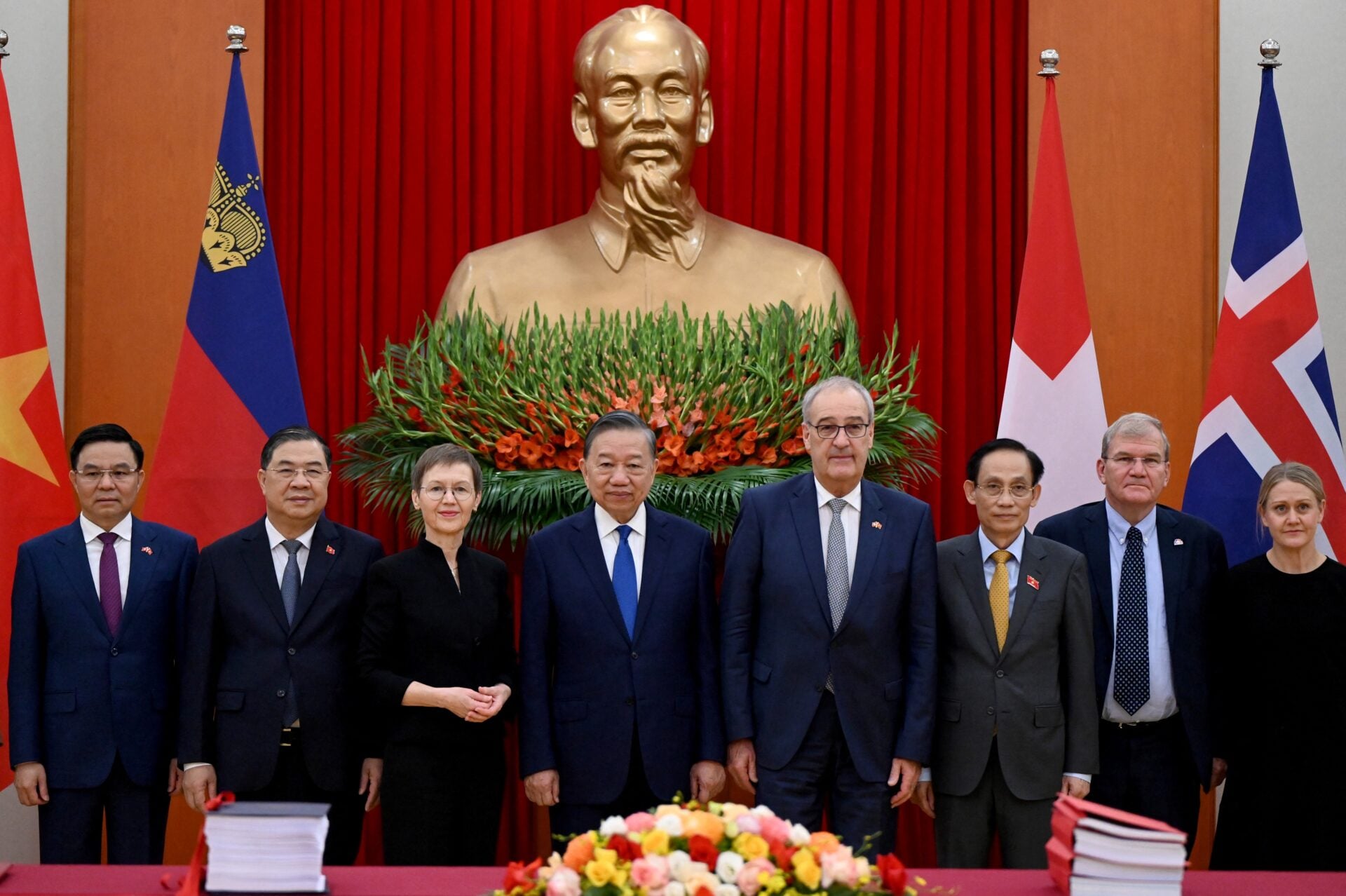 VIETNAM-EFTA-ECONOMY-TRADE